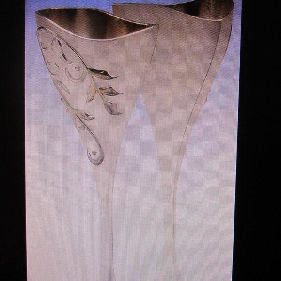 COPY - Lenox 'Opal Innocence' Interlocking Goblet… - Picture 1 of 6